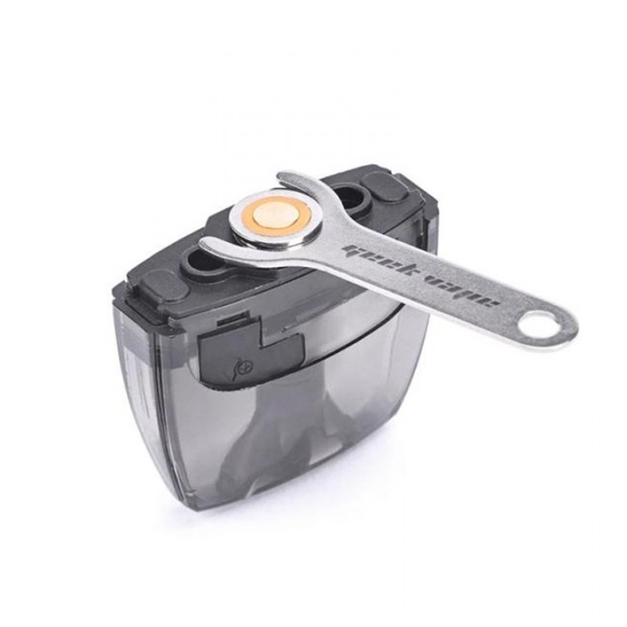 GeekVape AP2 Empty Pod Cartridge 4.5ml Replacement Pod 2pcs for AP2 Kit GeekVape AP2 Empty Pod Cartridge 4.5ml Replacement Pod 2pcs for AP2 Kit